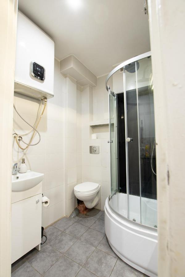 Apartament Estakada Czestochowa Bagian luar foto