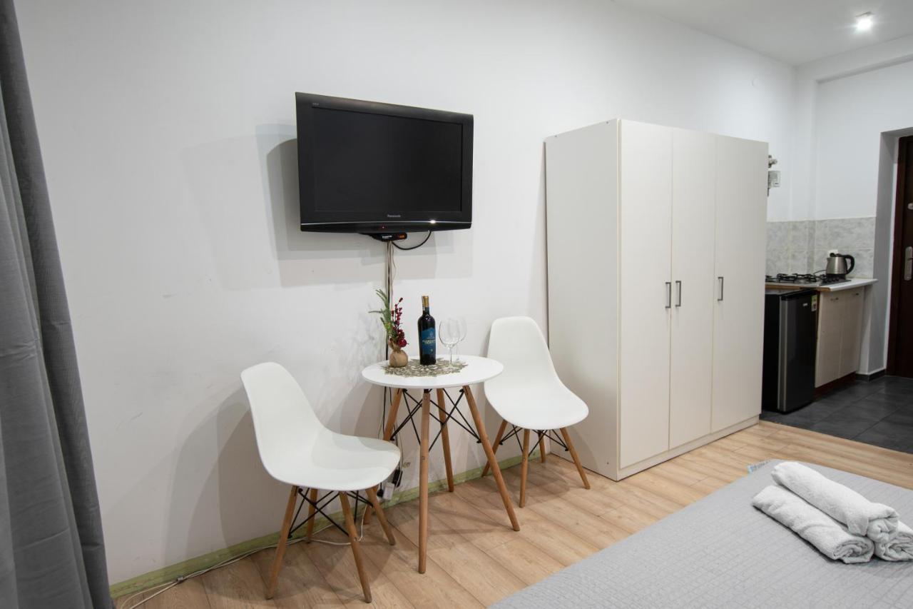 Apartament Estakada Czestochowa Bagian luar foto